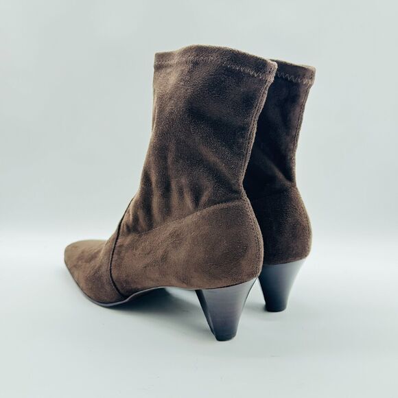 Donald Pliner Boots Womens 8 Ankle Bootie Brown Suede Stretch Heels Sock Bootie - Picture 5 of 11